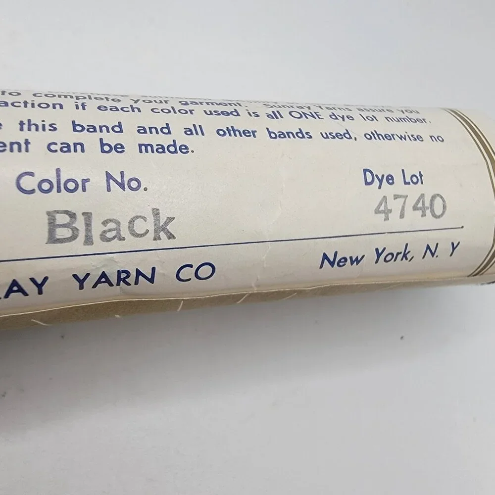 NOS‎ Vintage Superfine Black Sunray Brand Yarn Virgin Wool Rayon One Ounce